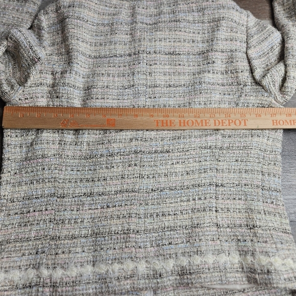 St. John Couture Blazer Skirt Suit Set Size 4 Tweed Beige With Pastel Woven - Picture 8 of 15
